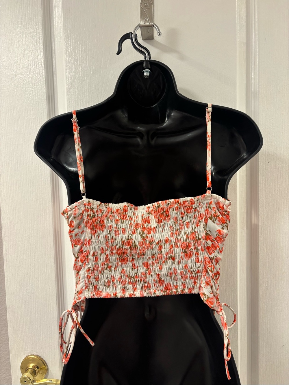 Princess Polly Boho Lace Trim Button Front Floral Ruched Bow Coral Crop Tank Top - Picture 3 of 8